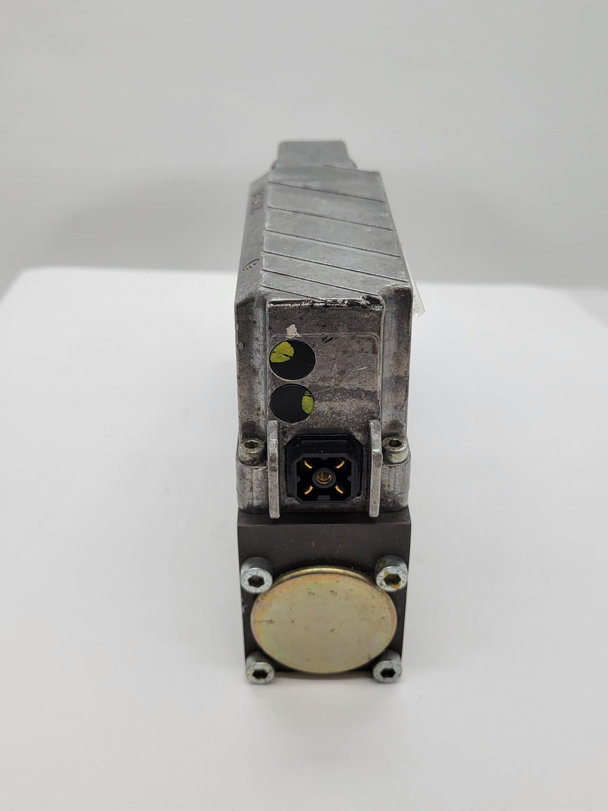 Bosch #0811404606, Servo Solenoid Valve, 24VDC, Pressure Ports 315 Bar - Image 5