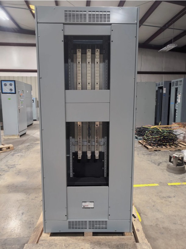 400 Amp. Siemens, P5E90MS200ABS, MLO Panelboard, indoor, 4-wire, 480/277 Volt, 3PH - Image 1
