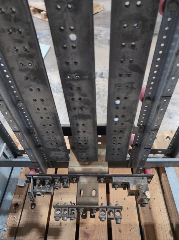 2000 Amps, ITE/Siemens, FC-I Low-Voltage Switchboard, MLO, 4-wire, 240/120 Volt, 3PH - Image 5