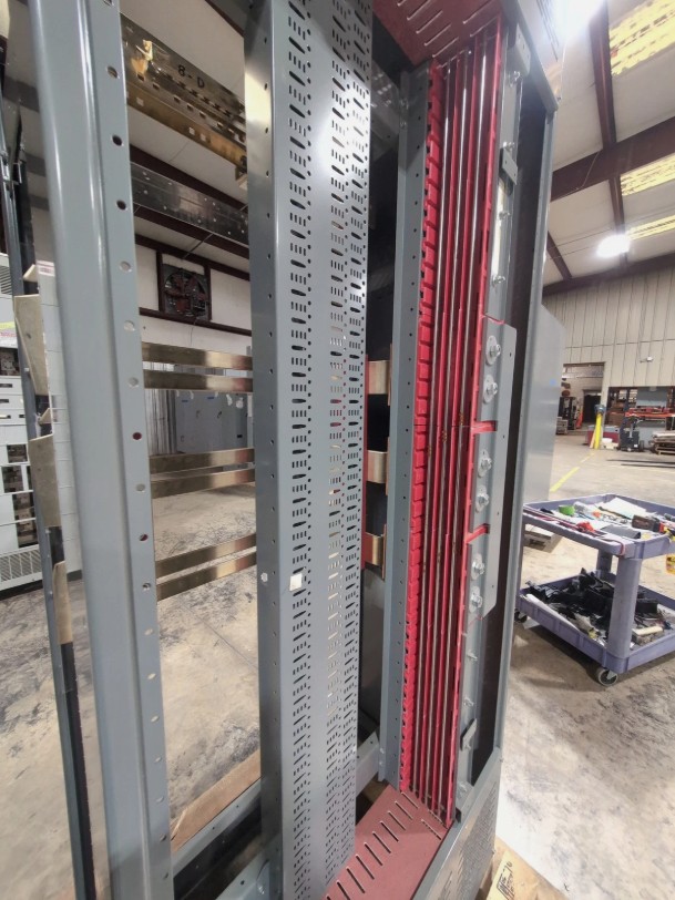 800 Amps, Square D, QED I-Line Low-Voltage Power Distribution Switchboard, molded case main breaker - Image 8