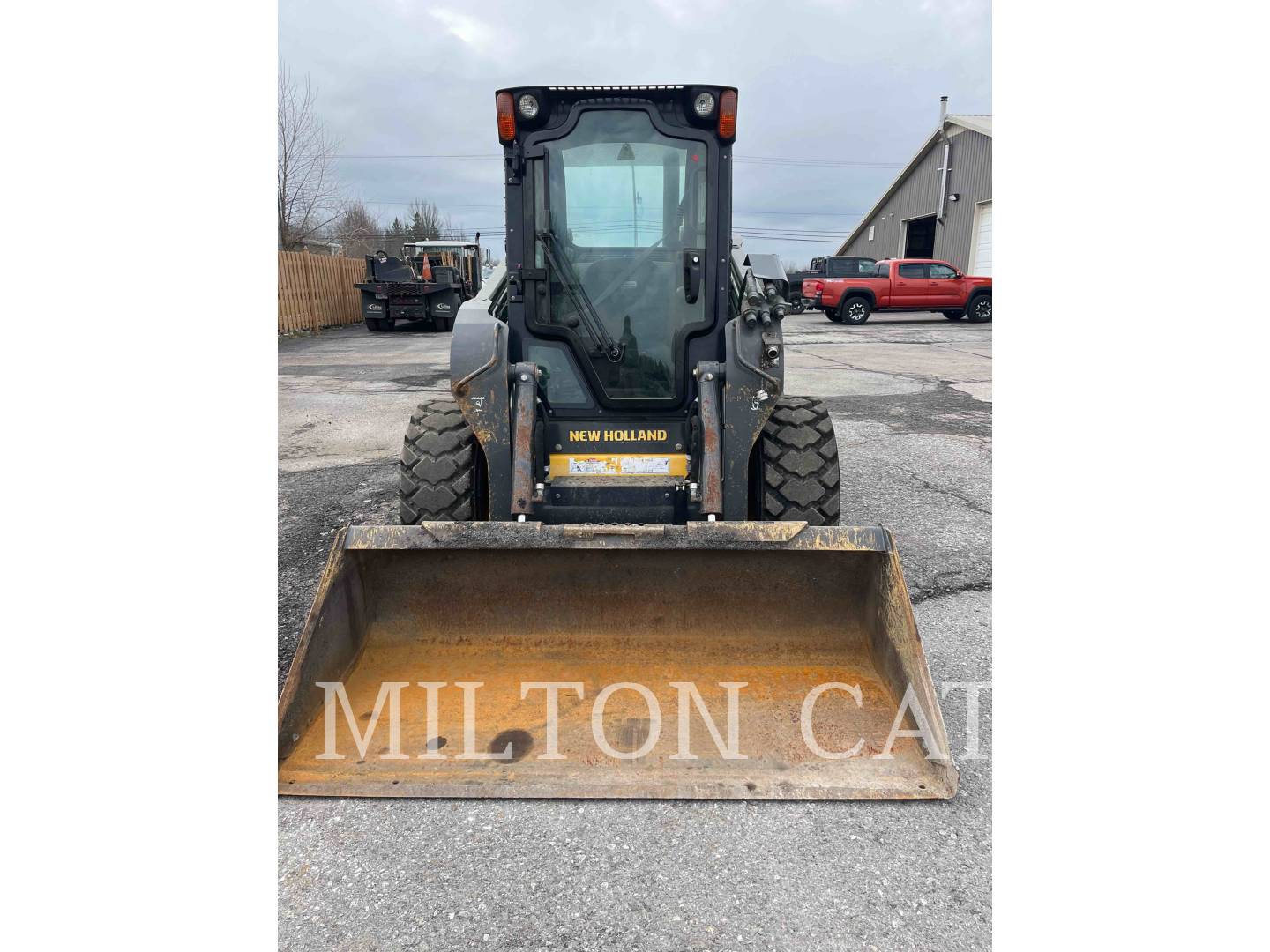 New Holland Ltd. L220, Skid Steer Loader, 1829 hours, S/N: NHM434241C, 2017 - Image 2