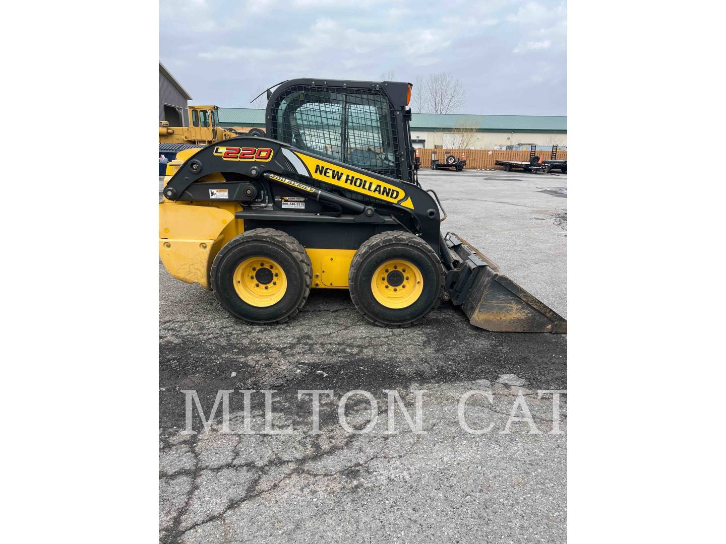 New Holland Ltd. L220, Skid Steer Loader, 1829 hours, S/N: NHM434241C, 2017 - Image 4