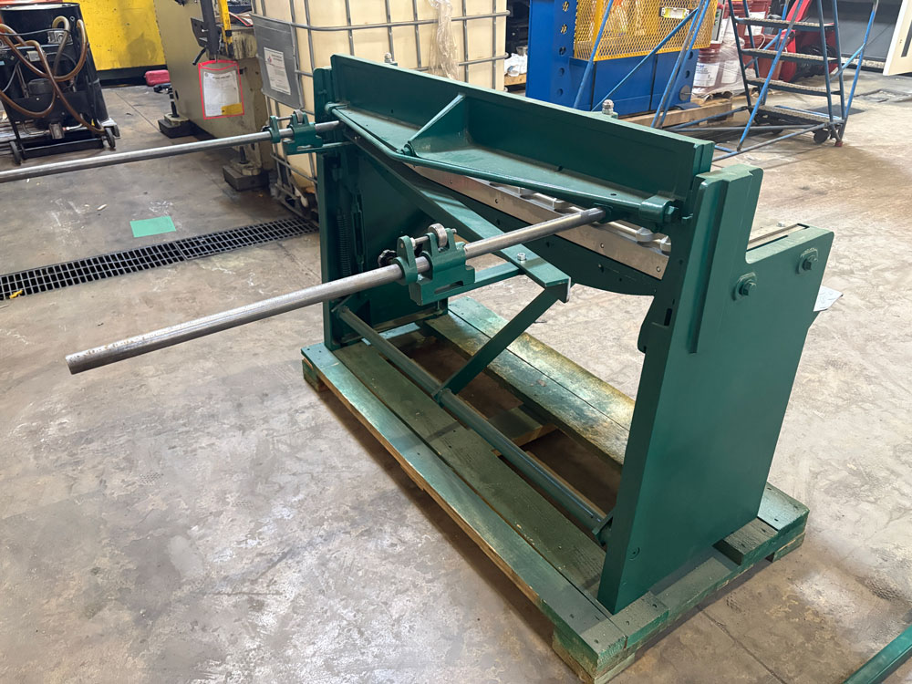 4 x 16" gauge Tennsmith #52, foot shear, 37" Back Gauge, (2) front support arms - Image 2