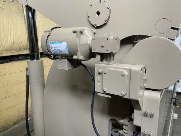 100 Ton, Accurpress #710010, press brake, 10' overall, 100" between housing, 8" stroke, 2-Axis CNC back gauge - Image 5