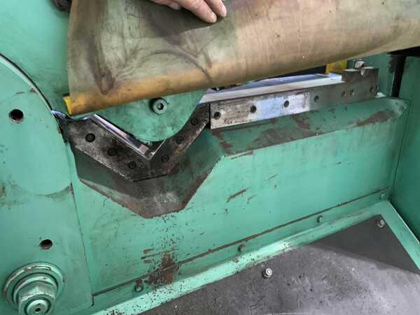6" x 6" x 5/8" Piranha #PII-110, hydraulic ironworker, 110 ton, 20.5" throat, 15 HP, joystick ctyrls, 2005 - Image 7