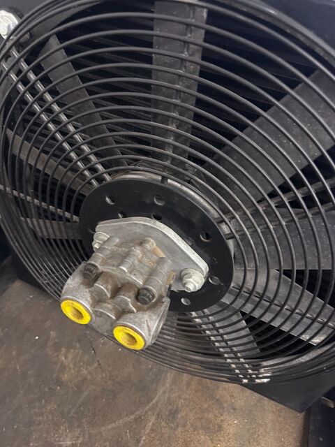Thermal Transfer Products #BOL-30-2-9, hydraulic driven radiator, 250 psi, 300&deg;F, 2015 - Image 6