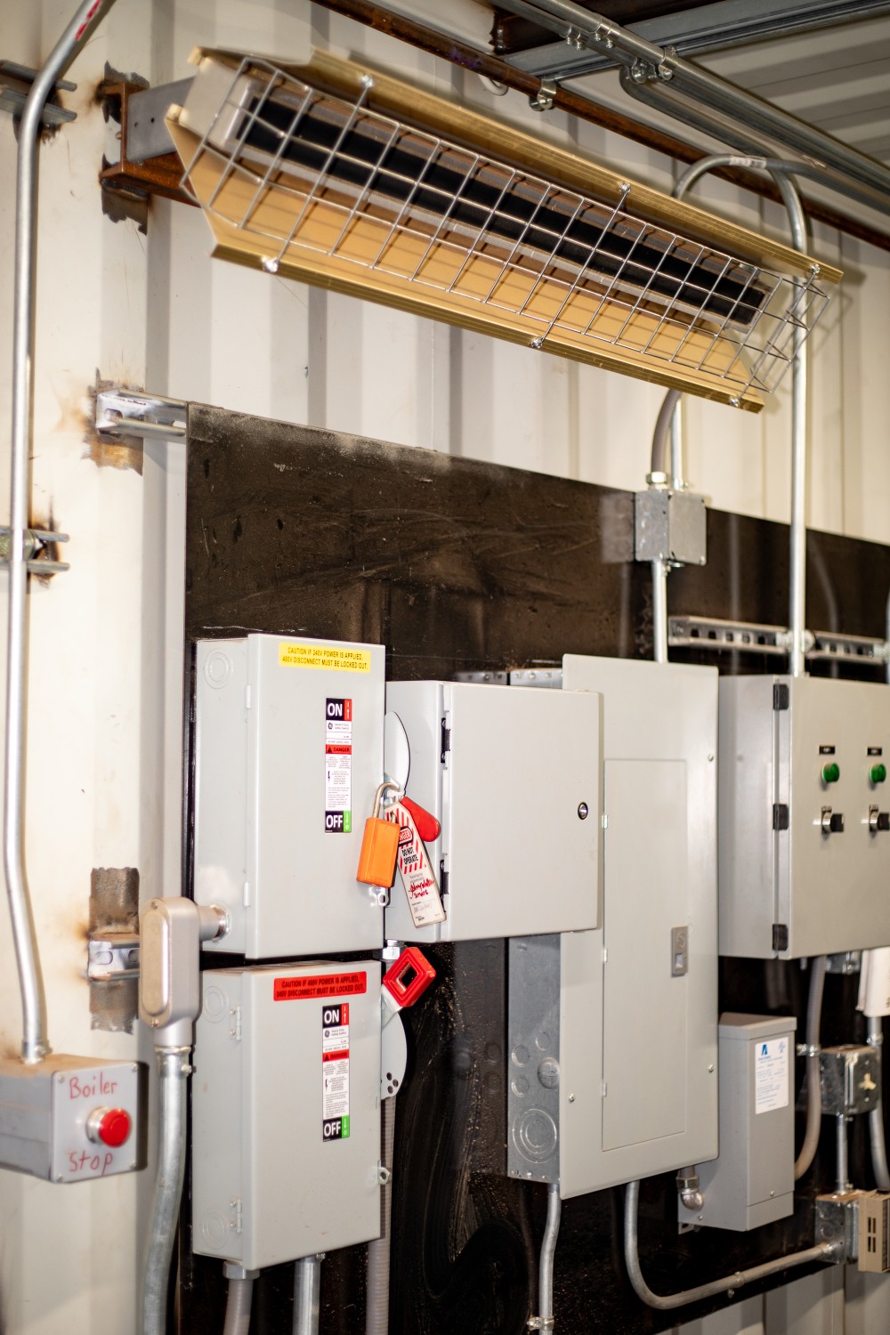 80 HP Williams & Davis, mobile boiler room, 2-pass, dry back design steam boiler, enclosure - Image 4