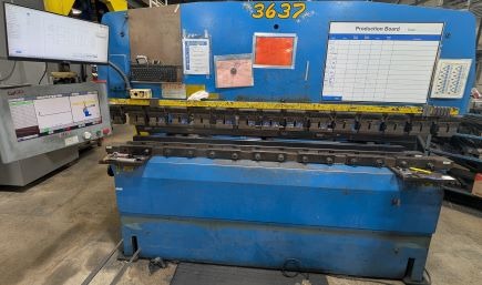125 Ton, Amada #RG-125, cnc press brake, 100.5" between housing, 15.7" throat, 3.94" stroke, 14.9" open, 11 - Image 1