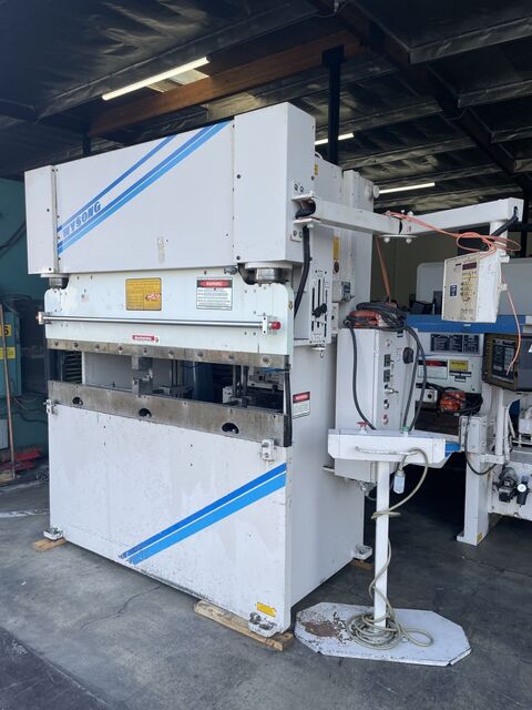 60 Ton, Wysong #MTH-60-72, CNC Hydraulic Press Brake, 6' overall, 6" stroke, 62" between housing, 9" adj., 6" - Image 1