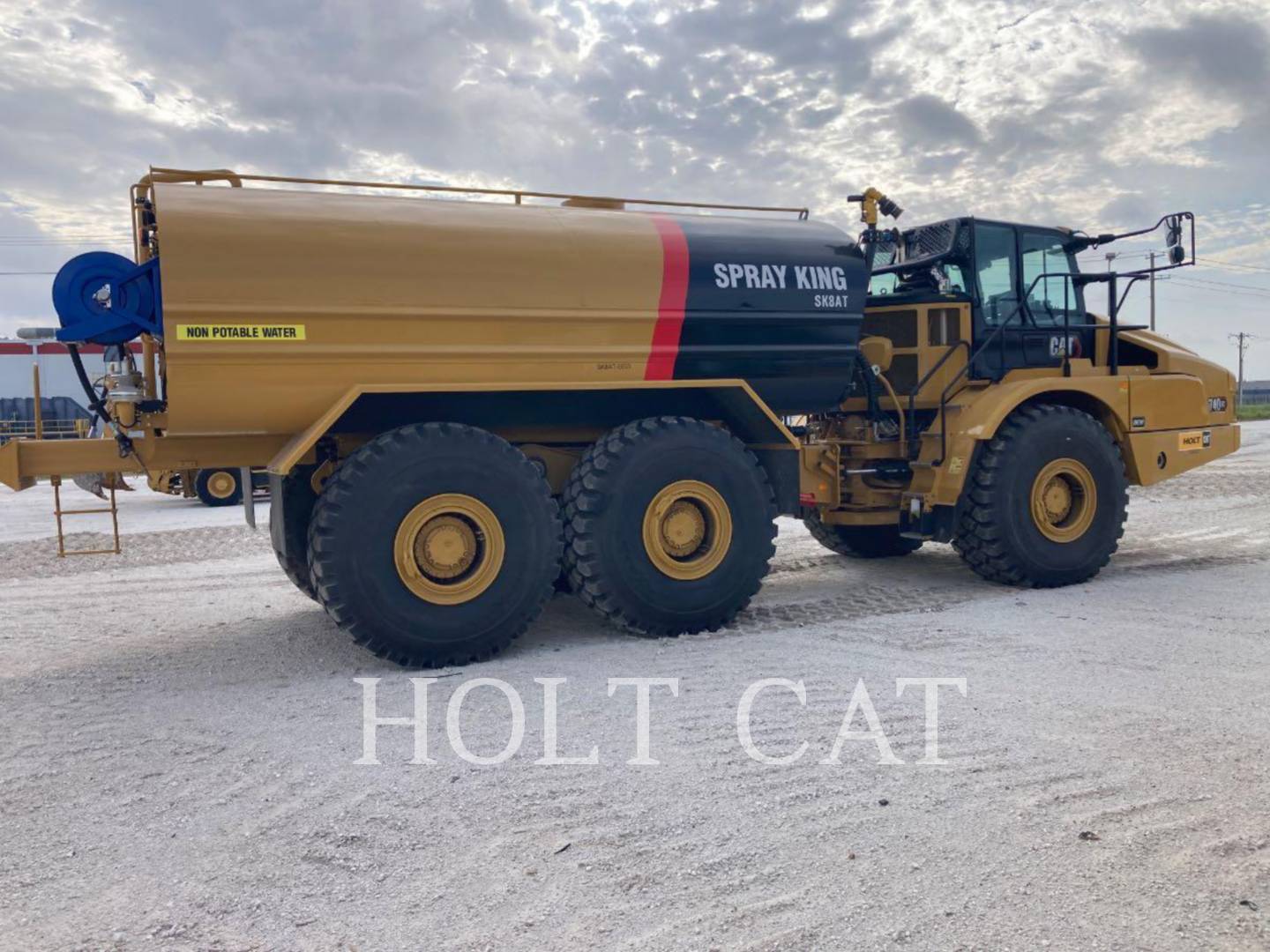 Caterpillar W00 740GC, Water Truck, 840 hours, S/N: 3T805894, 2023 - Image 2