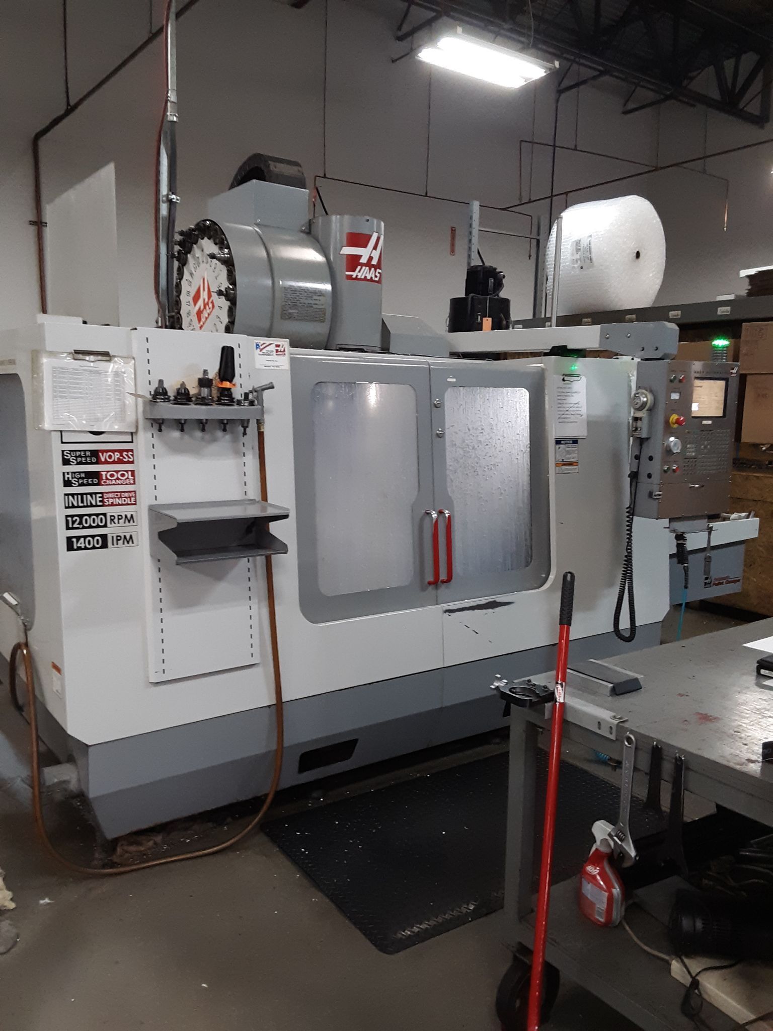 Haas #VF-3SS APC, CNC vertical machining center, 40" X, 20" Y, 25" Z, 12000 RPM, 24 automatic tool changer - Image 1