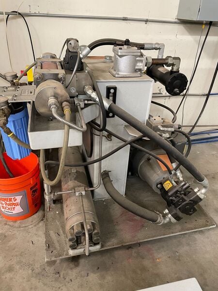 Flow #Mach-2-2031B, CNC waterjet cutting machine, Flowmaster PC Control, 50 HP, 60000 psi, 2015 - Image 8