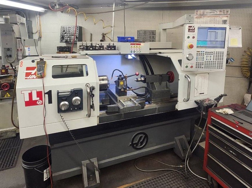 Haas #TL-1, CNC tool room lathe, 20" swing, 30" centers, 11" swing over cross slide, 3-jaw 8" chuck, 2019 - Image 1