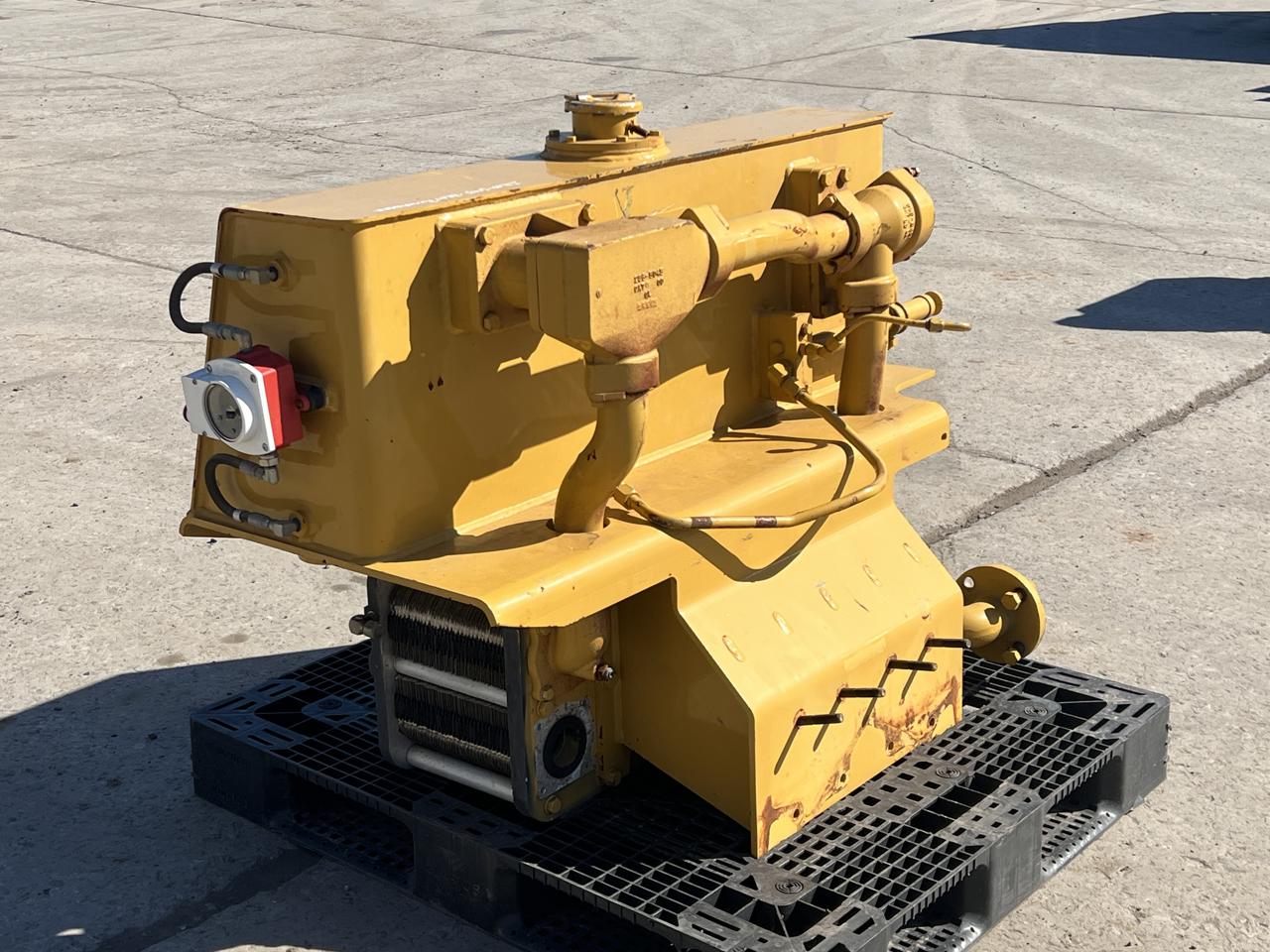 Caterpillar, Heat Exchanger & Expansion Tank for CAT 3512 Marine Cooling - Image 3