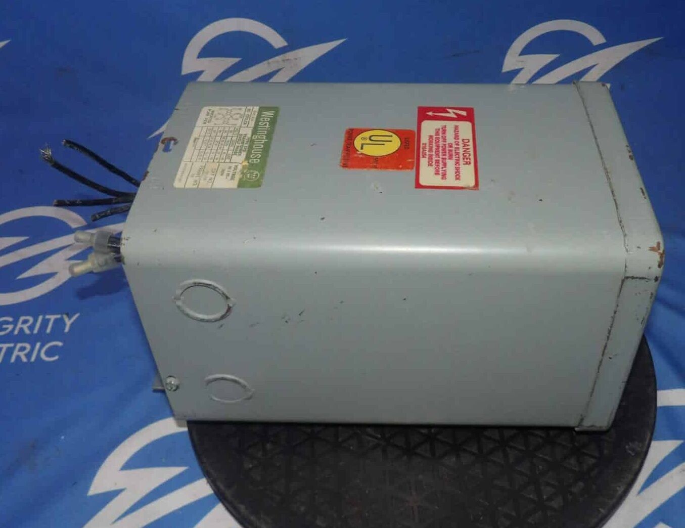2 KVA 120/240 Primary, 120 Secondary, Westinghouse 6EI95, Encapsulated Dry-Type Transformer, 1PH, 60 Hz - Image 6