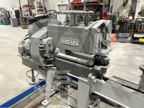 10 gauge x 73" Niagara #208-A, Flanger, 38.5" throat, 51 FPM rolls, 200 RPM, 4.5:1 ratio, 3 HP - Image 6
