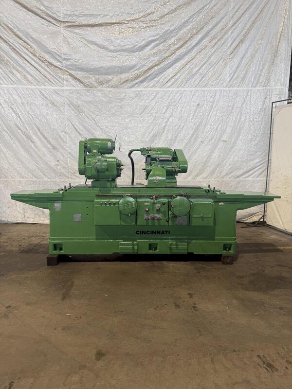 18" x 36" Cincinnati, universal cylindrical grinder, 50-500 RPM, 14" x 1.5" x 5" bore wheel - Image 2
