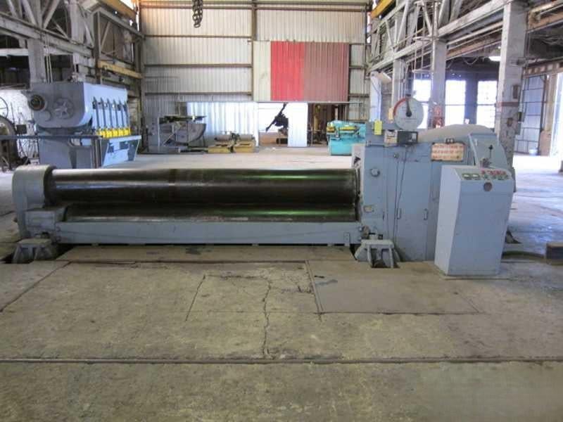12' x 1-1/8" Bertsch #18, initial pinch plate roll, 18" roll diameter, hydraulic drop end, geared rear roll - Image 1