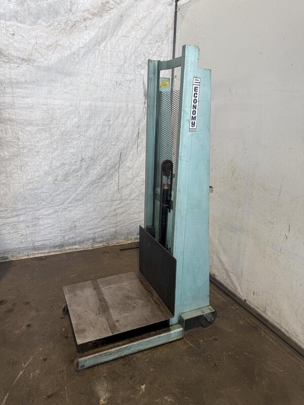 1000 lb. Economy #W-54, die lift, 24" x 24" platform - Image 1