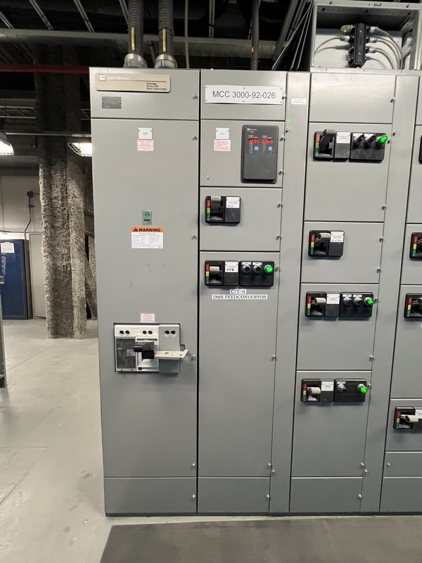 Cutler-Hammer, Advantage-2100, Motor Control Center, 1200 amps, 11 sections, 600 Volt, 3PH, 2002, (3 - Image 4