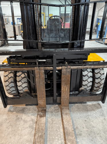 15000 lb. Hyster #H155XL2, Diesel Forklift, 212" max lift height - Image 5