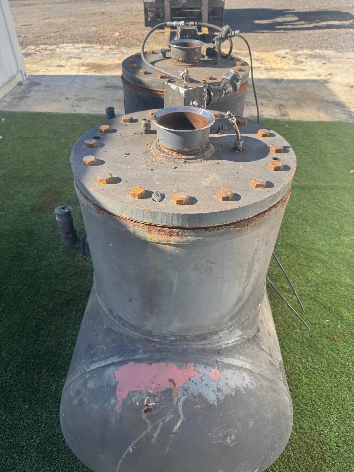315 gallon 44" x 96", Silvan Industries #237225, Horizontal Carbon Steel Pressure Tank - Image 6