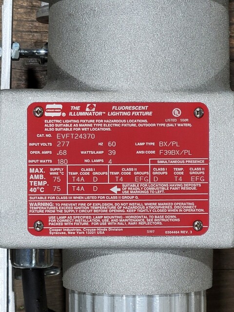 Crouse Hinds #EVFT24370, Outdoor Electric Lighting Fixture, Salt Water Marine Type, unused - Image 3