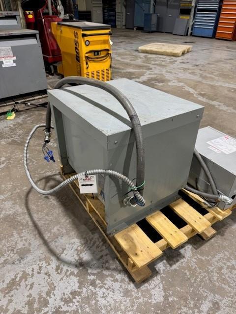 30 KVA, 480 Primary, 208Y/120 Secondary Acme #T-1A-53312-3, transformer - Image 2