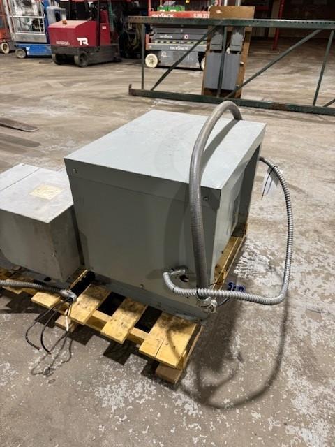 30 KVA, 480 Primary, 208Y/120 Secondary Acme #T-1A-53312-3, transformer - Image 3