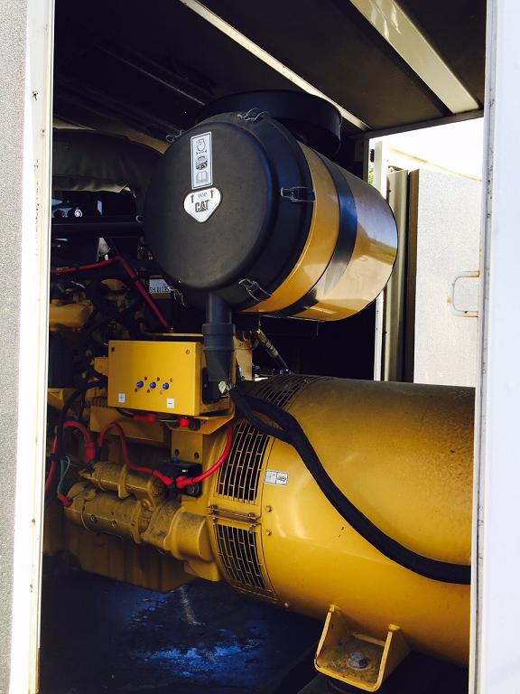 300 KW Caterpillar #XQ300, power module, 480 Volts - Image 3