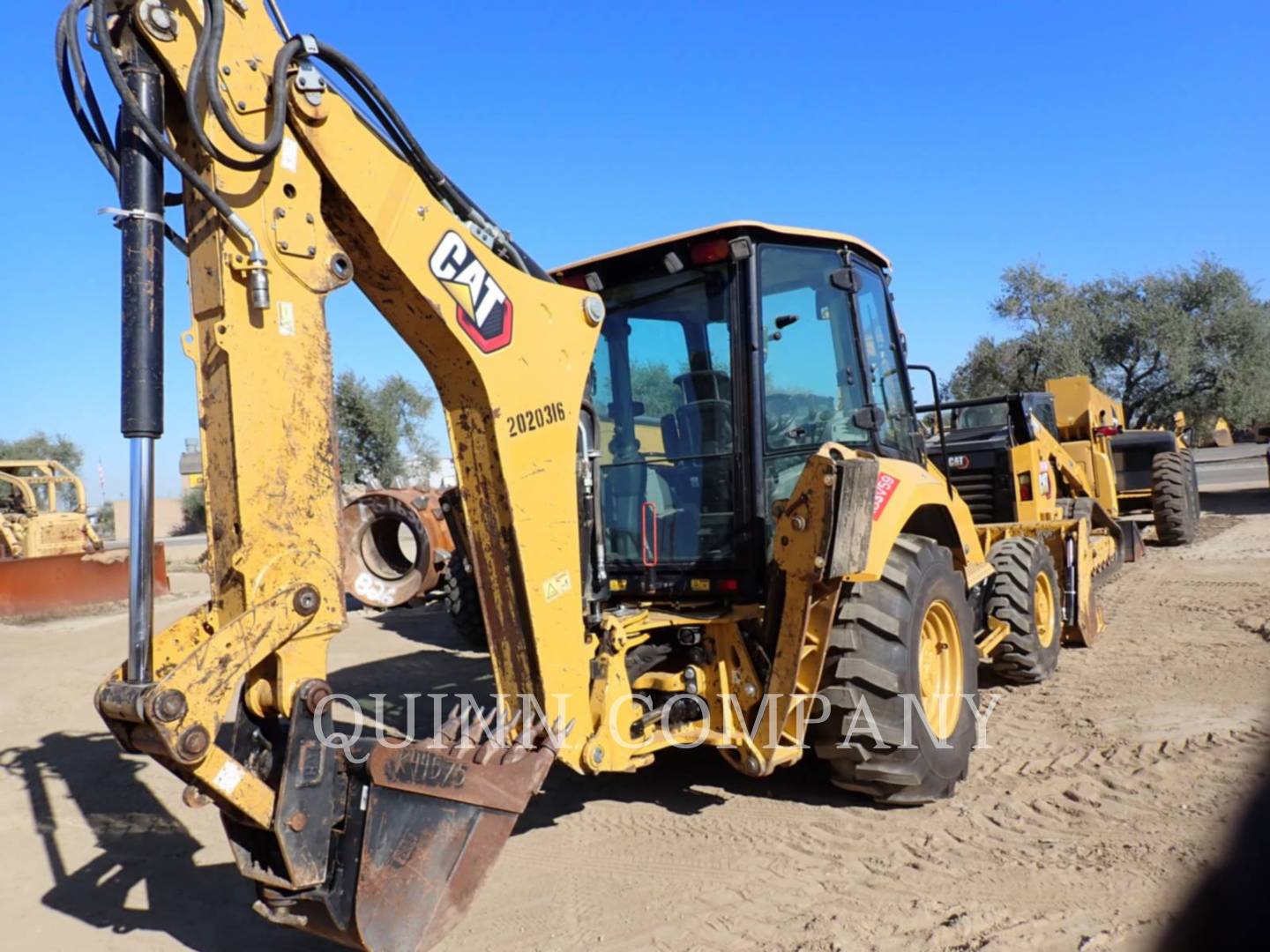 Cat 420, Backhoe Loader, 2667 hours, S/N: H8T00301, 2020 - Image 3