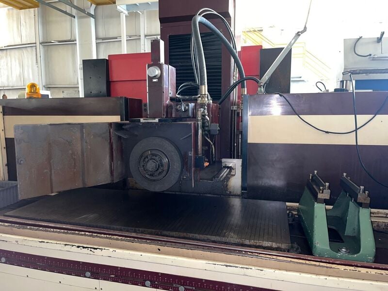 24" x 60" Chevalier #FSG-2460TX, column type precision automatic 3-Axis surface grinder, electromagnetic chuck - Image 3