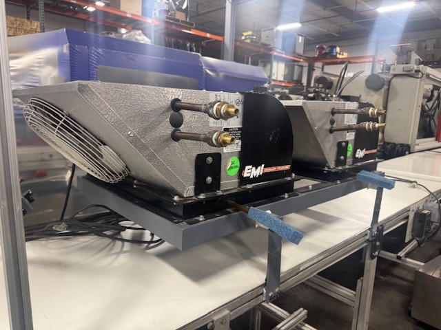 27-1/4" wide x 16' long, MK #GUF-P2000, flat belt conveyor with EMI cooling system, adjustable height - Image 6