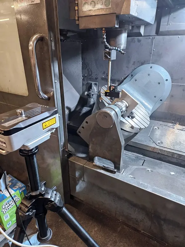 Haas #UMC750, CNC vertical machining center, 40 automatic tool changer, 30" X, 20" Y, 20" Z, 8000 RPM, #40 - Image 3