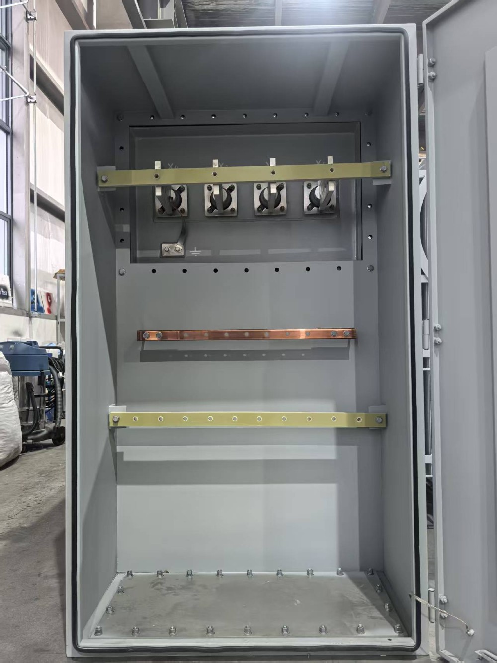 3000 KVA 27600x13860Y Primary, 600Y Secondary, Station - Image 2