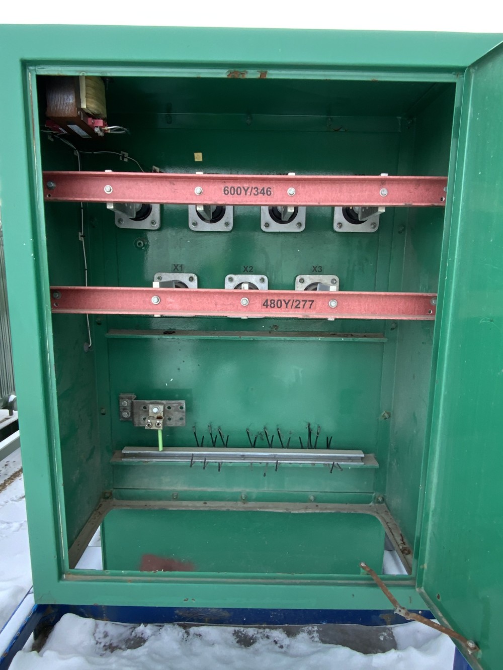 2000 KVA 24940x13860 Delta Primary, 600x480Y Secondary, Station - Image 3
