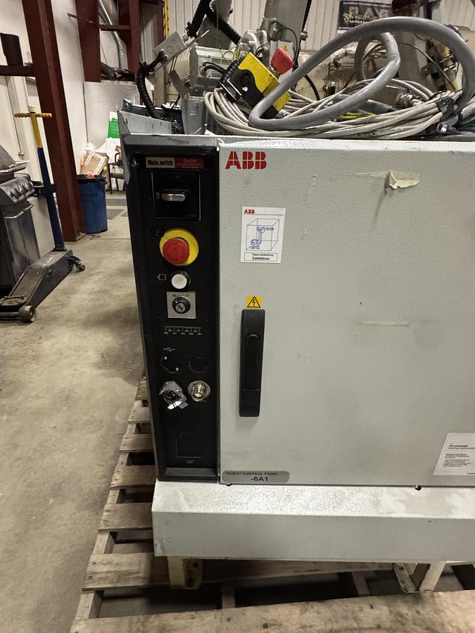 ABB, IRB-4600-40/2.55, 6-Axis Articulated Robot, 40 kg payload, 100" reach, IRC5 controller, 480 Volt, 2022 - Image 9