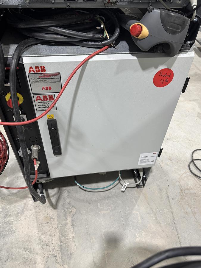 ABB, IRB-4600-40/2.55, 6-Axis Articulated Robot, 40 kg payload, 100" reach, IRC5 controller, 480 Volt, 2022 - Image 3