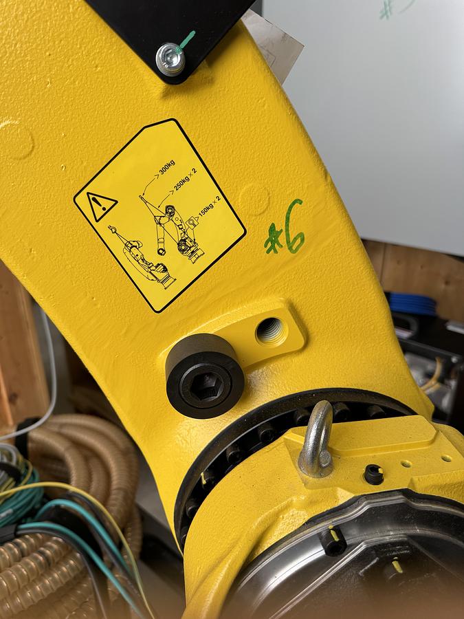 Fanuc, M-20iD/25, 6-Axis Articulated Robot, 25 kg payload, 72" reach, teach pendant, R-30iB Plus controller - Image 5
