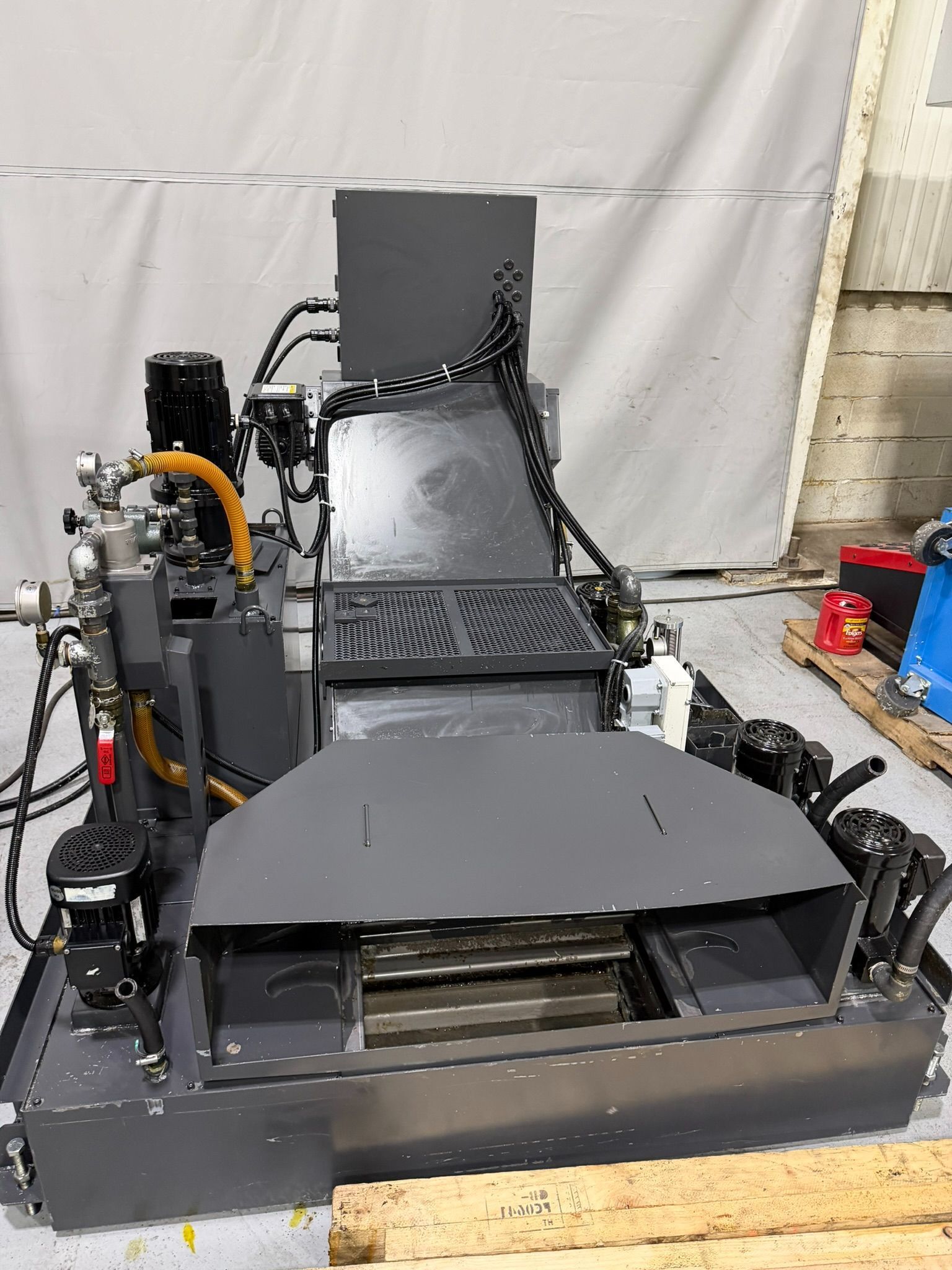 Brother #Speedio-S500X1, 4-Axis CNC Vertical Machining Center, 23.4" x 15.7" table, 19.7" X, 15.7" Y, 11.8" - Image 6