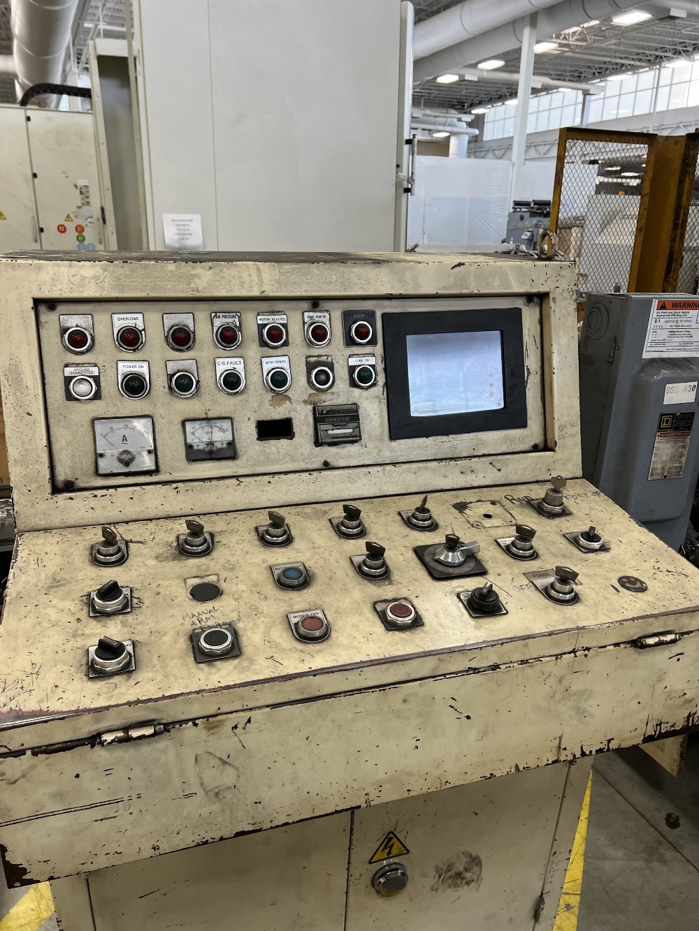 250 Ton, Stamtec #S2-250, hydraulic press, 9.8" stroke, 22" die height, 5.9" slide adj., 50 HP, 20-50 SPM - Image 4