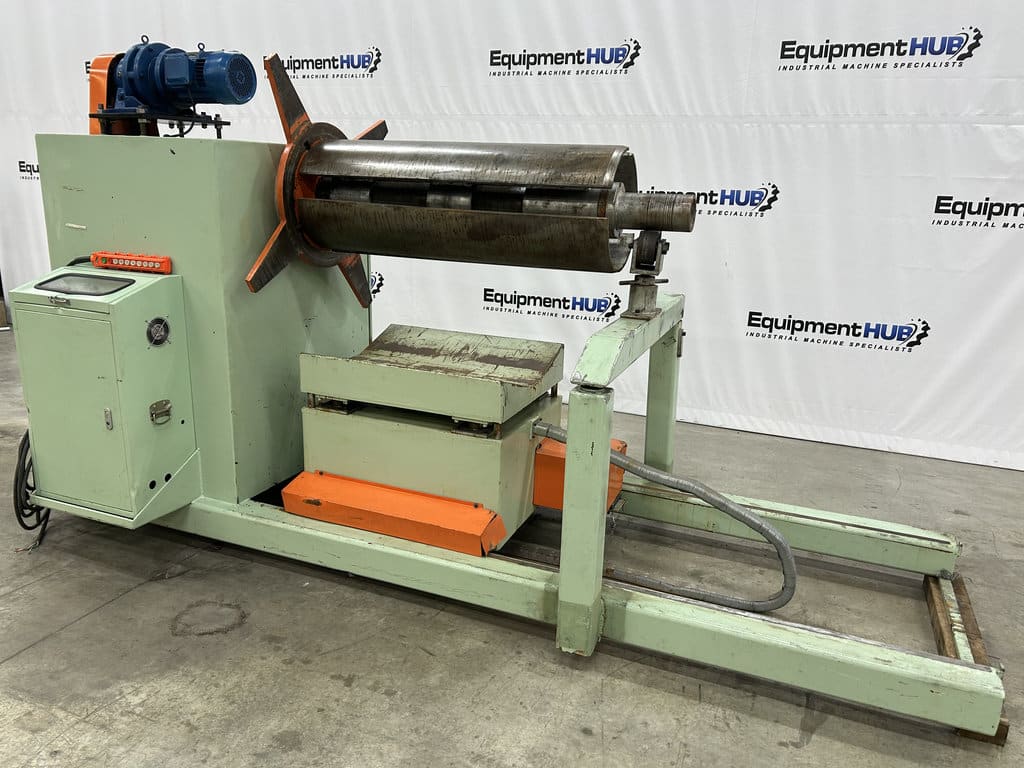 10000 lb. Changzhou, powered hydraulic uncoiler/decoiler with motorized coil car, 51" mandrel length - Image 2