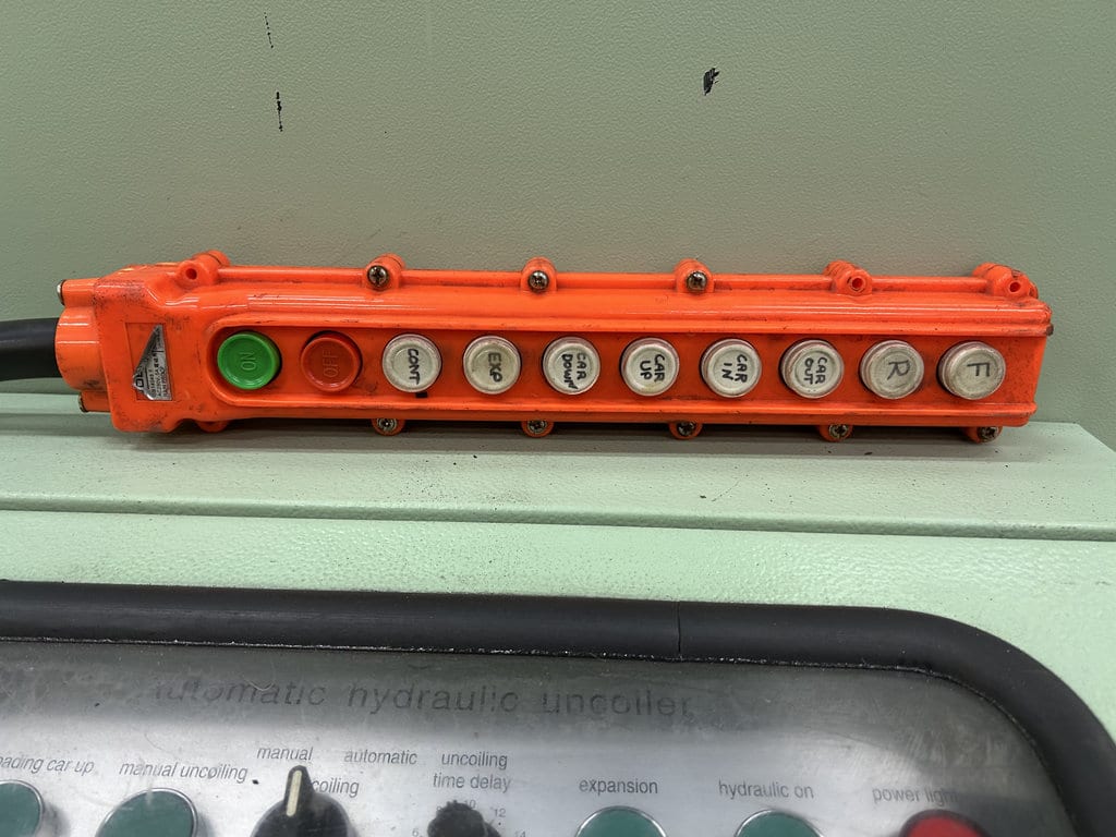 10000 lb. Changzhou, powered hydraulic uncoiler/decoiler with motorized coil car, 51" mandrel length - Image 8
