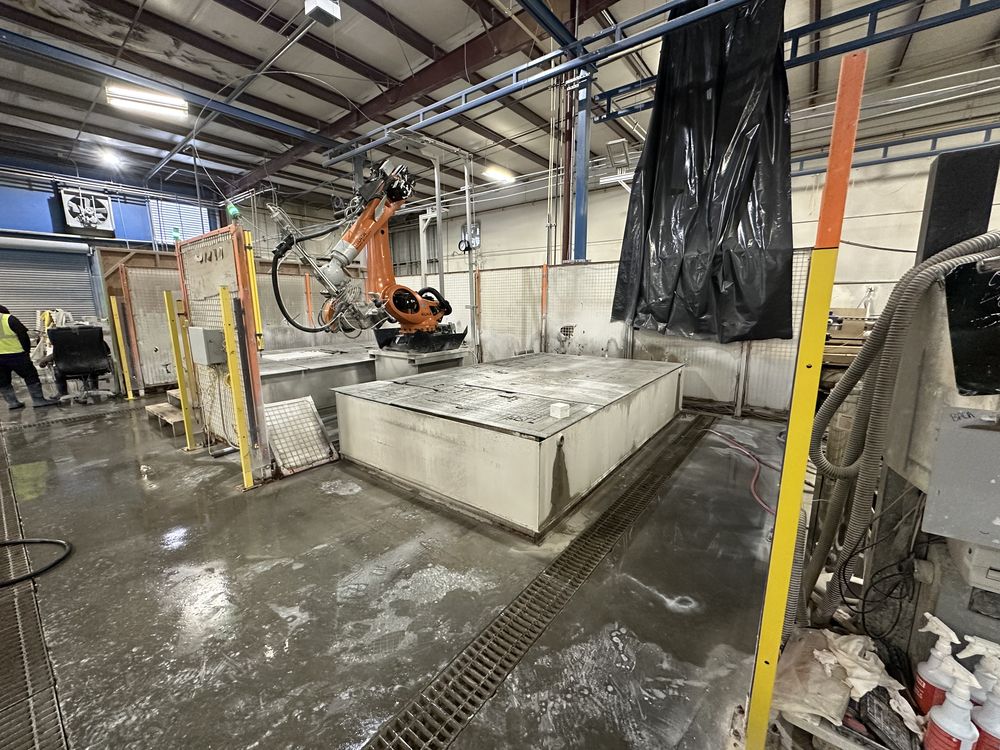 Baca Systems, Robo SawJet, robotic 6-Axis sawjet, 90" x 144" table, 16" saw, Kuka KR 210 robot, 2016 - Image 5