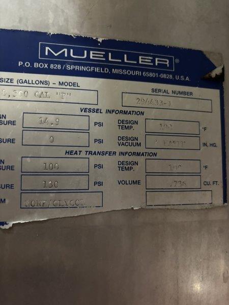 8300 gallon Mueller, Stainless Steel Jacketed Vertical Tank, 117" diameter x 143" height, 14 psi @ 100&deg;F - Image 5