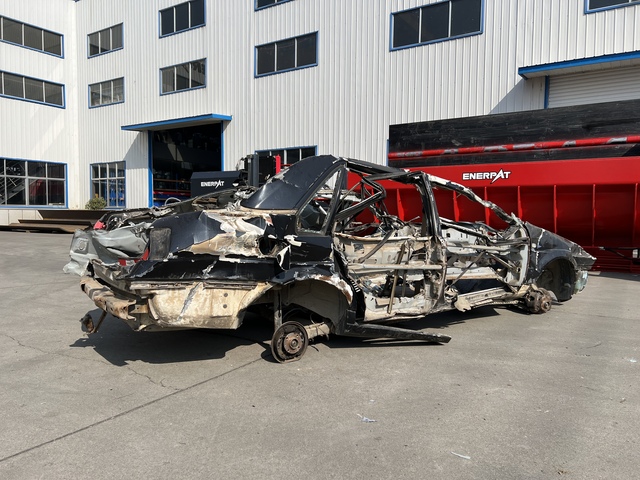 Enerpat #AMB-SCE5000, Mobile Car Logger Baler, 33.5" x 25.6" Bale, 150 Ton Push, 160 HP Cummins, new - Image 10