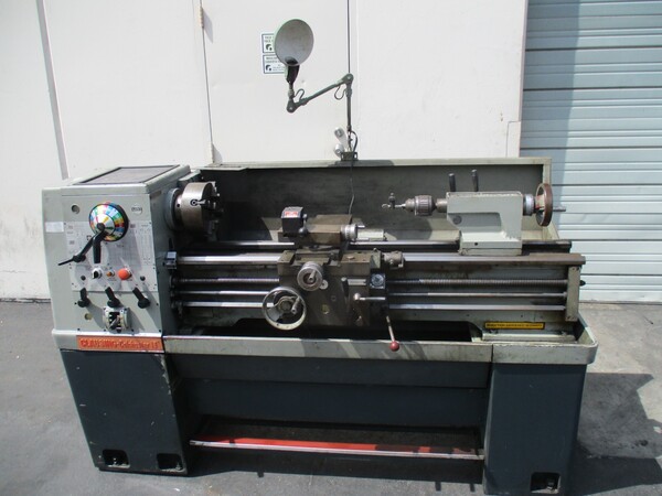 15" x 50" Clausing Colchester, Lathe, In/Mm, 2000 RPM, 9.5" swing over cross slide, 2000 RPM, 7.5 HP - Image 1