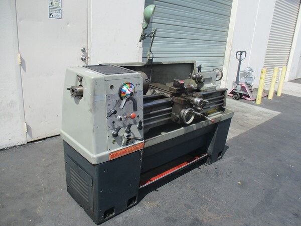 15" x 50" Clausing Colchester, Lathe, In/Mm, 2000 RPM, 9.5" swing over cross slide, 2000 RPM, 7.5 HP - Image 3