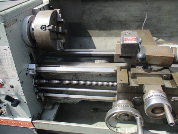 15" x 50" Clausing Colchester, Lathe, In/Mm, 2000 RPM, 9.5" swing over cross slide, 2000 RPM, 7.5 HP - Image 9