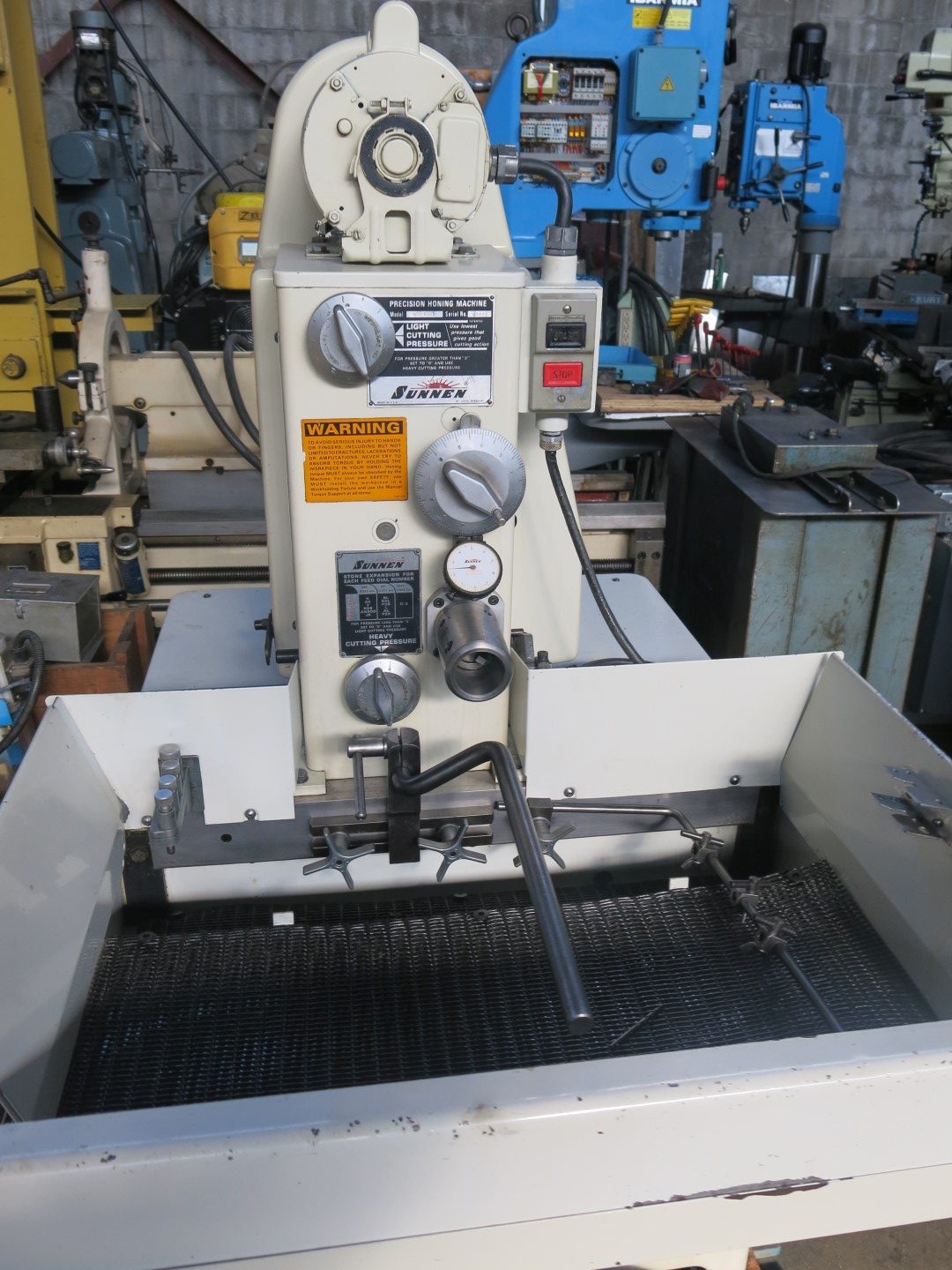 Sunnen #MBB-1660K, Honing Machine, 0.5 HP, 2500 RPM, 16" L, 6.5" capacity - Image 6